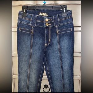 Juniors size 7 Fabulosity stretch flare jeans